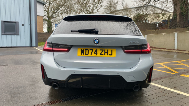 BMW 3 Series 320i M Sport 5dr Step Auto [Pro Pack] Petrol Estate